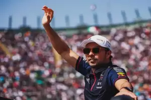 Sergio Perez Bantah Rumor Didepak Tim Red Bull