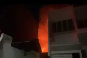 Kebakaran Landa Rumah Tinggal di Cipete Jaksel, 21 Armada Pemadam Dikerahkan