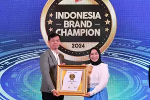 Sukses Bertransformasi dalam Produk dan Layanan, Pegadaian Raih Indonesia Brand Champion 2024