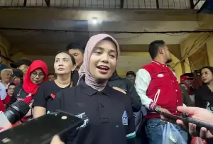 Cek Harga Pangan, Ini Potret Atikoh Ganjar Blusukan ke Pasar Induk Bondowoso