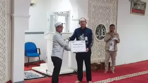 Ketua DKM Masjid Raudhatul Jannah Apresiasi Donasi MNC Vision