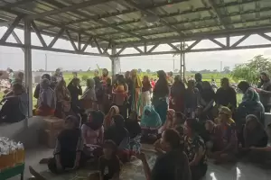 Warga Kampung Cipanileman Bandung Semringah Dikunjungi Caleg Perindo Abdul Khaliq