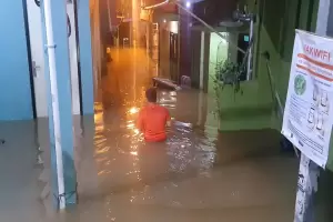 Banjir di Jakarta Meninggi, Dua RT Kebon Pala Terendam Lebih dari 1 Meter