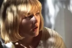 10 Film Horor dengan Poster Menyesatkan, Nomor Terakhir Jual Wajah Drew Barrymore