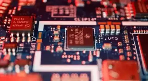 Rusia Ciptakan Chip Semikonduktor Graphene Terbuat dari Atom