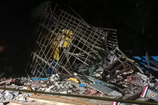 Ledakan Petasan Hancurkan Rumah di Bangkalan, 1 Tewas dan 2 Kritis