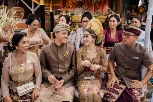 7 Artis Cantik Indonesia yang Mualaf saat Nikah