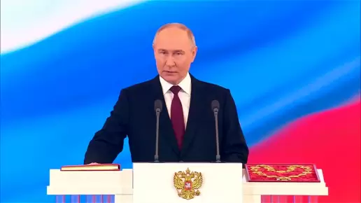 Putin Dilantik untuk Masa Jabatan Kelima sebagai Presiden Rusia